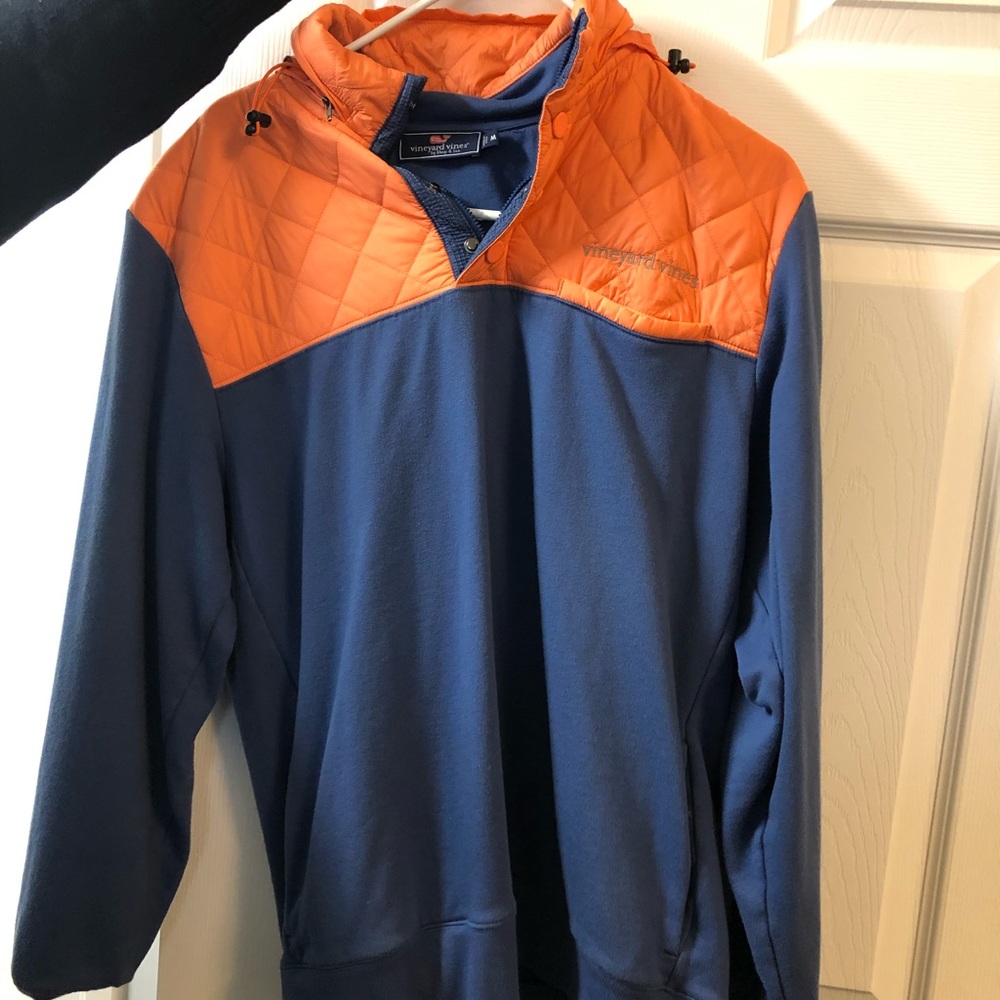 Vineyard Vines Men’s Hooded Sweater